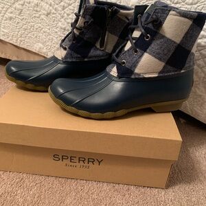 Sperry Navy and Plaid Duck Boots